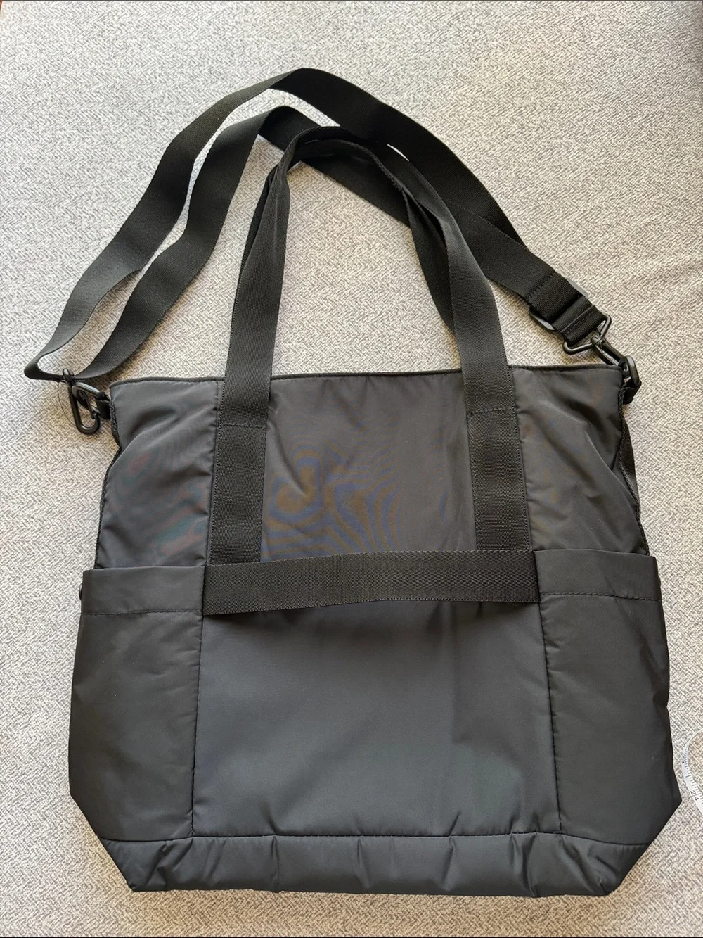 adidas Black Nylon Messenger Tote with Adjustable Strap